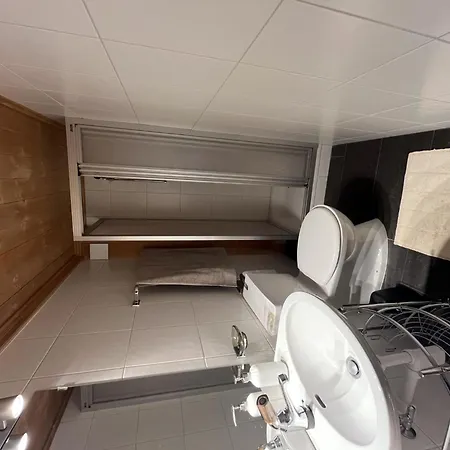 Hivernants Le Premier Appartement-fewo- Dusche Und Bad- Wc 4-bettwohnung By Interhome Apartamento *